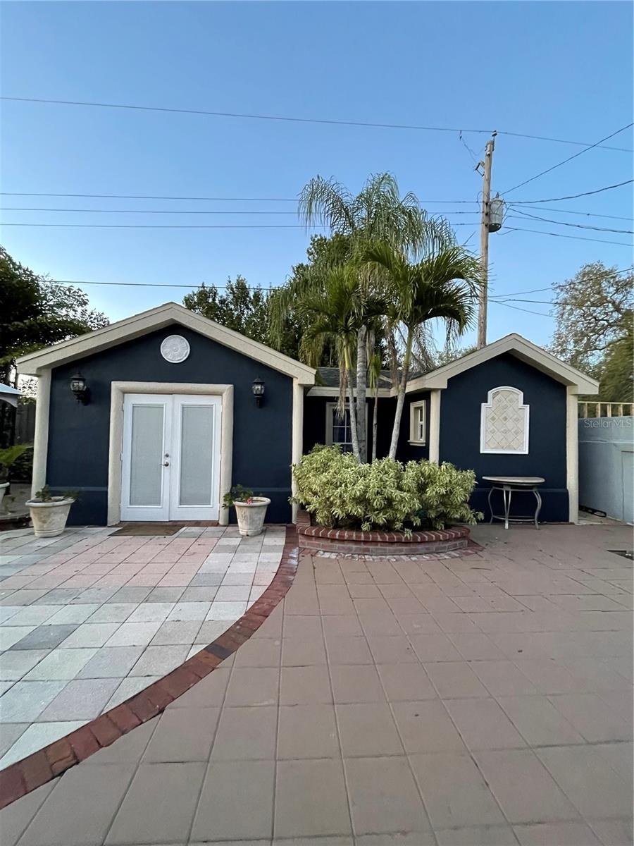 3003 W MARQUETTE AVE, TAMPA, FL, 33614