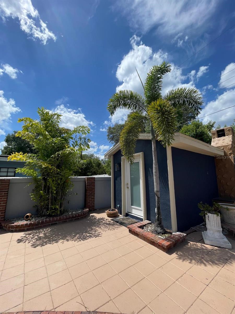 3003 W MARQUETTE AVE, TAMPA, FL, 33614