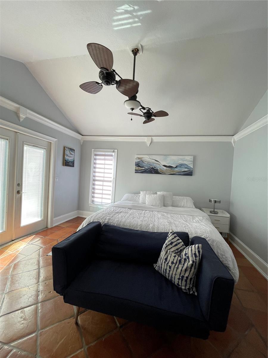 3003 W MARQUETTE AVE, TAMPA, FL, 33614