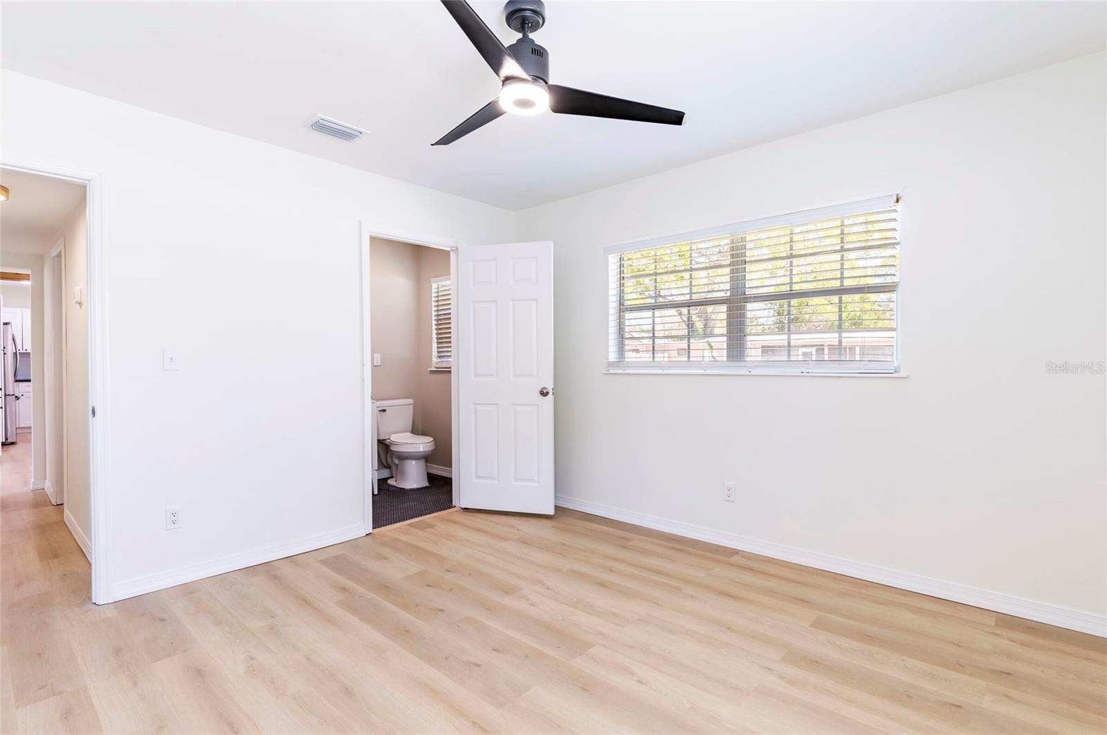 4636 W BAY COURT AVE, TAMPA, FL, 33611