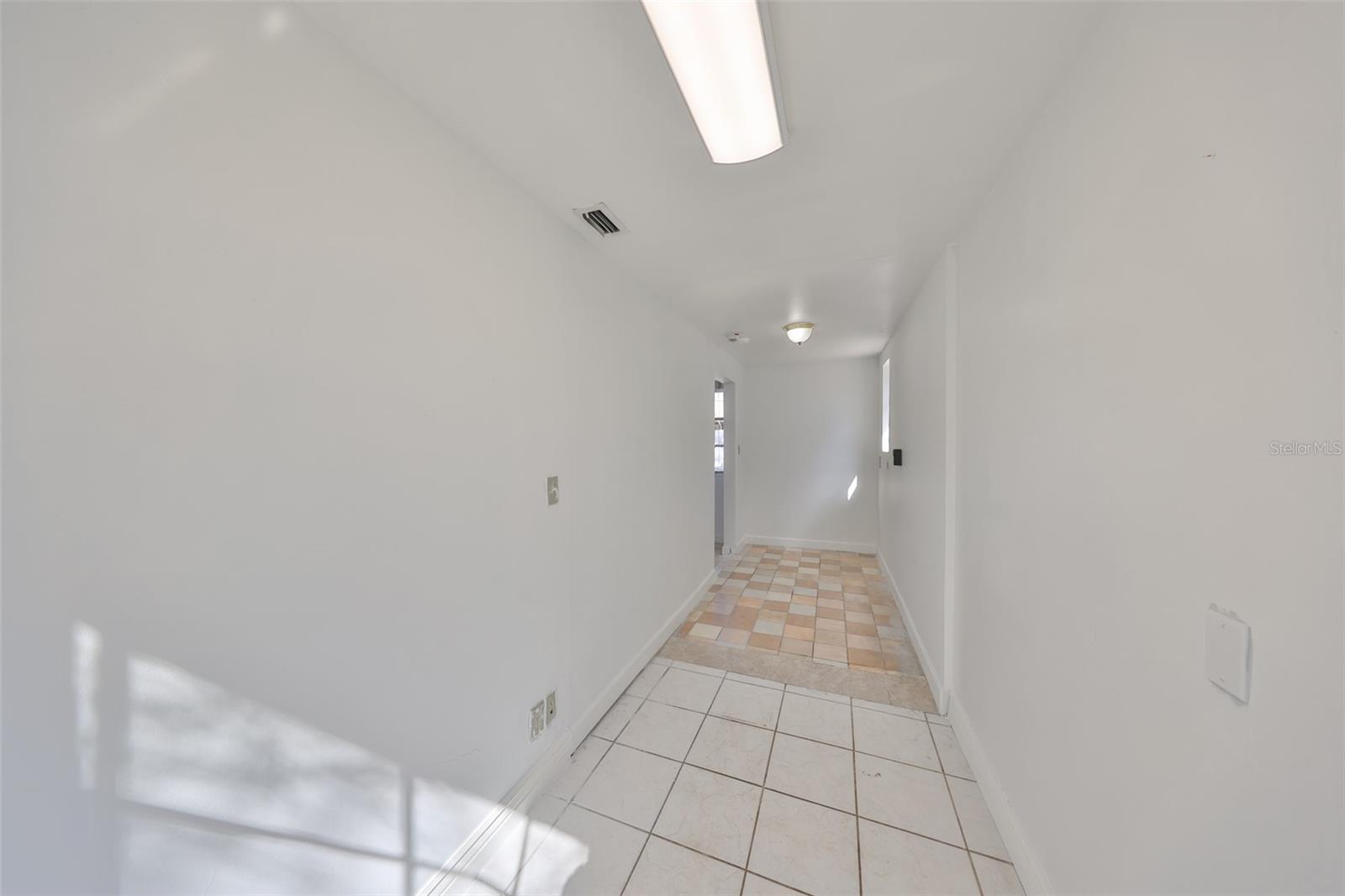 3127 W LAMBRIGHT ST #A, TAMPA, FL, 33614