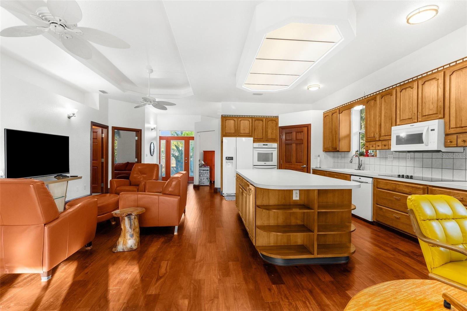 8117 RIVER POINT DR, WEEKI WACHEE, FL, 34607