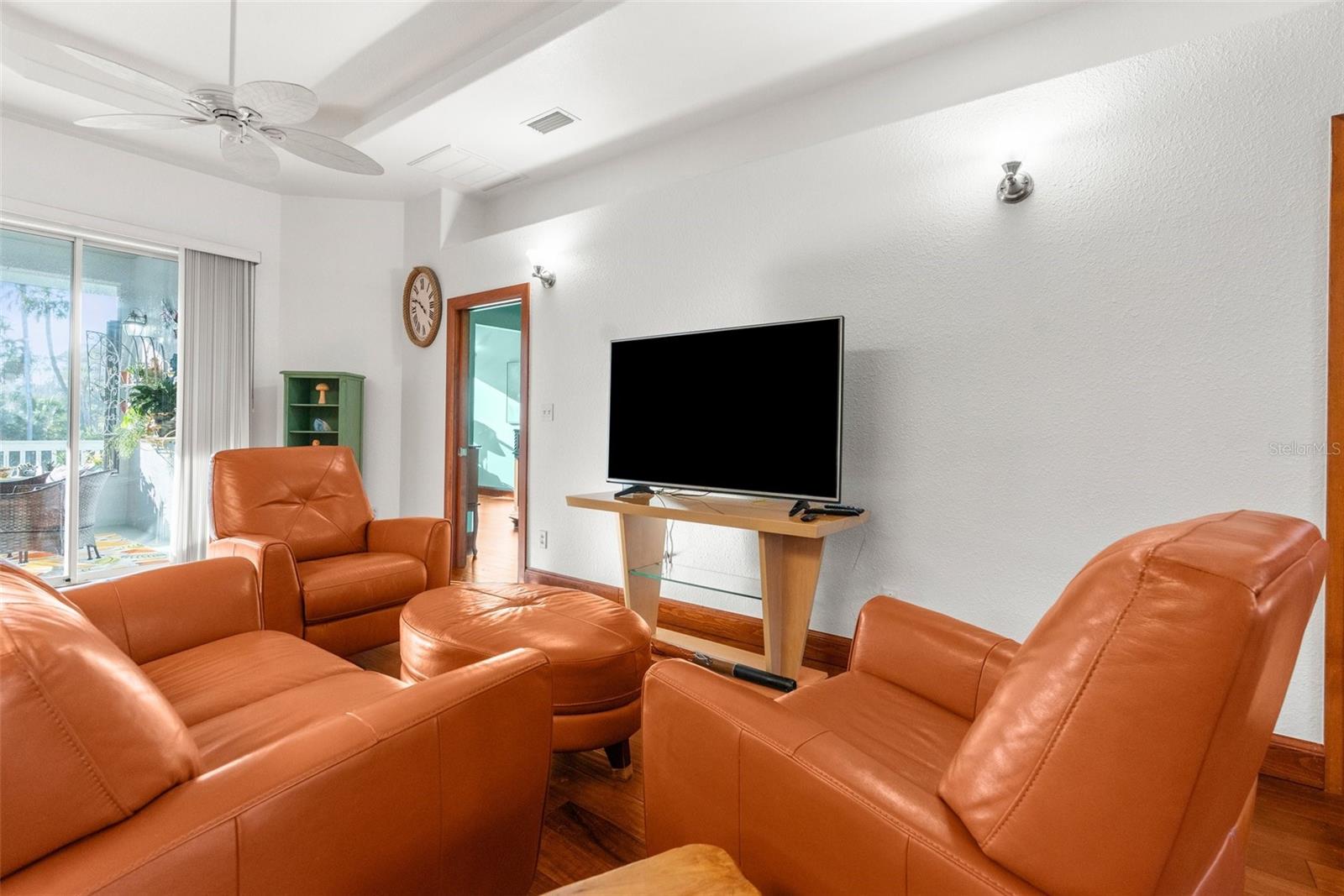 8117 RIVER POINT DR, WEEKI WACHEE, FL, 34607
