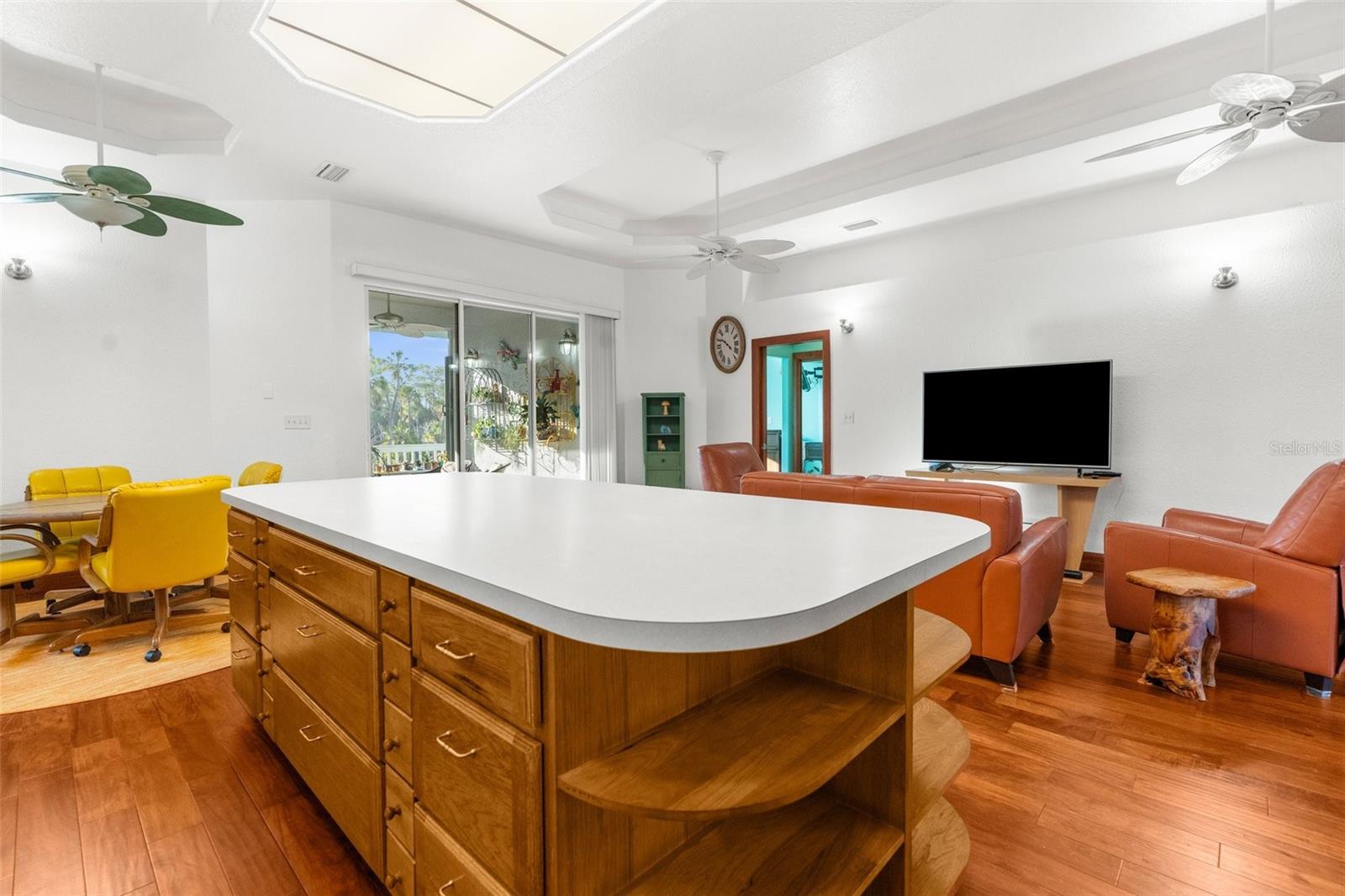 8117 RIVER POINT DR, WEEKI WACHEE, FL, 34607