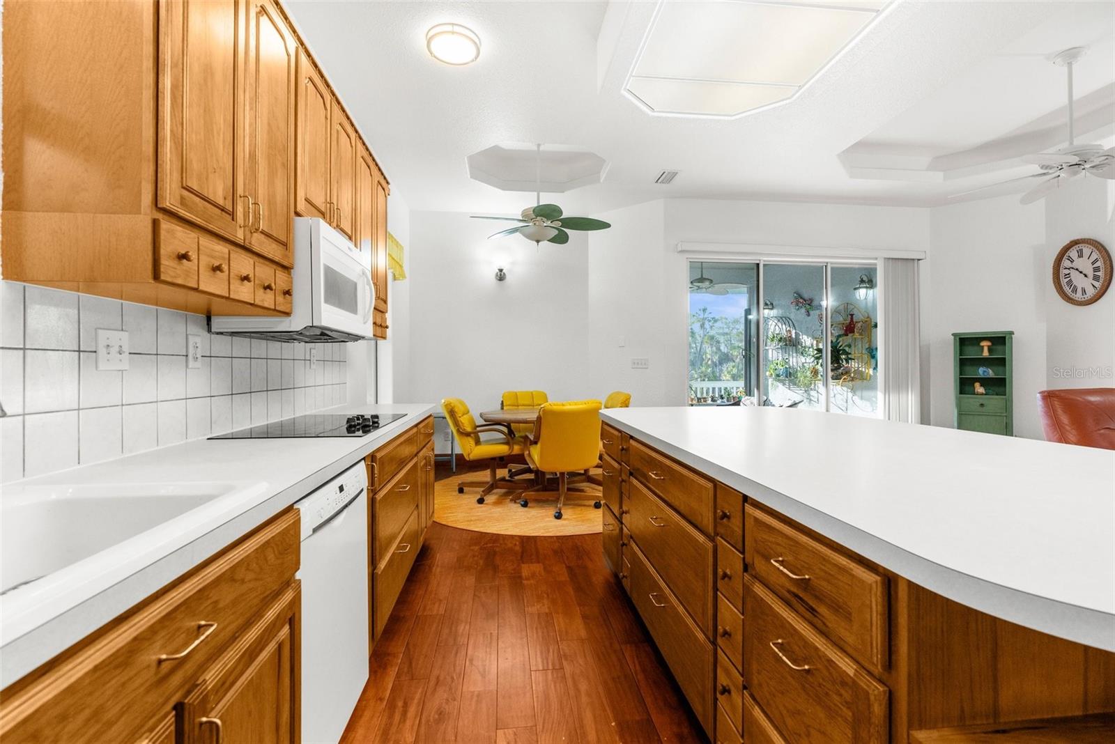 8117 RIVER POINT DR, WEEKI WACHEE, FL, 34607