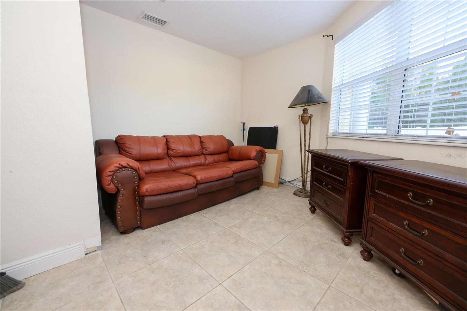 4116 WOODACRE LN, TAMPA, FL, 33624