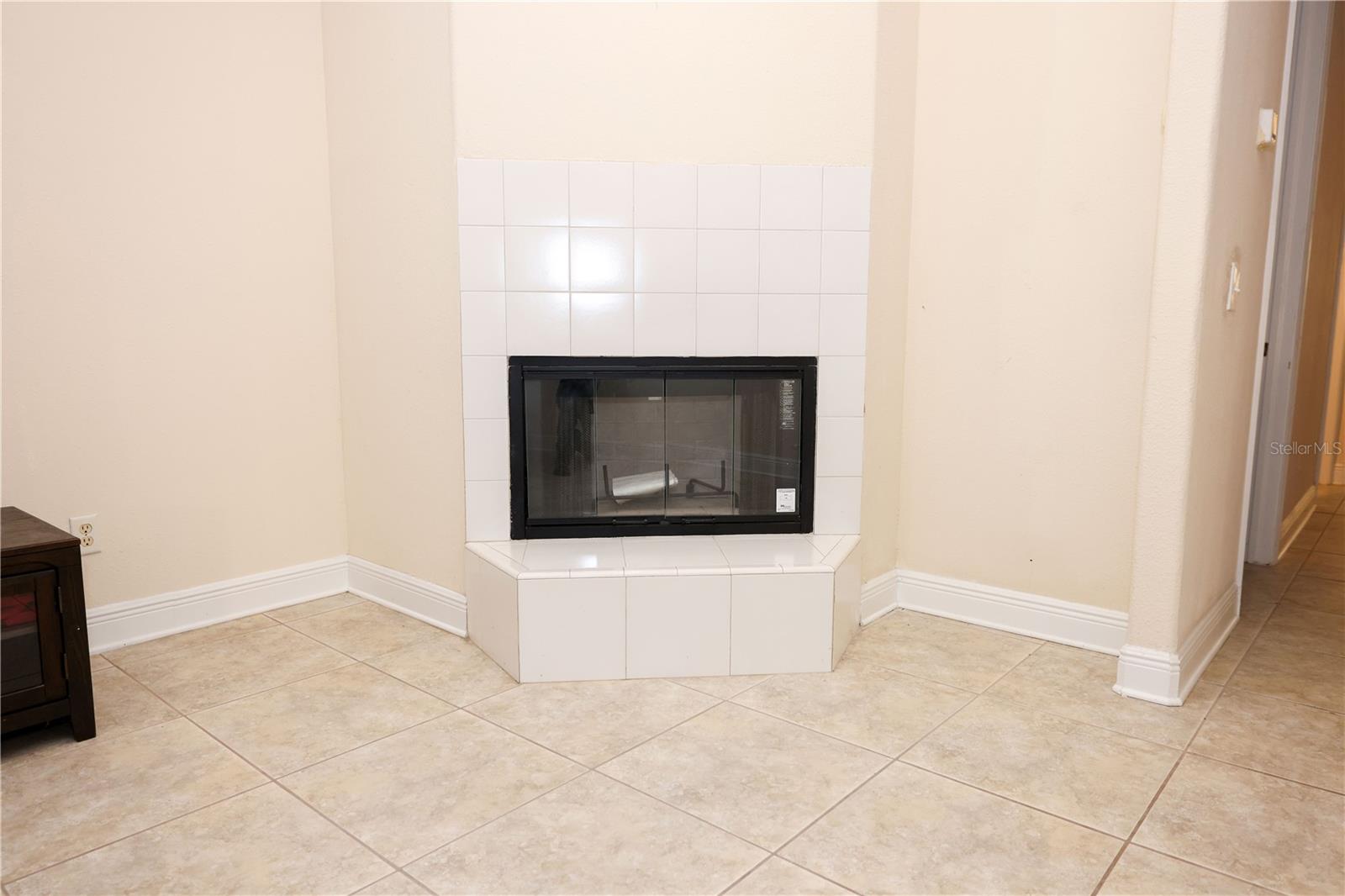 4116 WOODACRE LN, TAMPA, FL, 33624