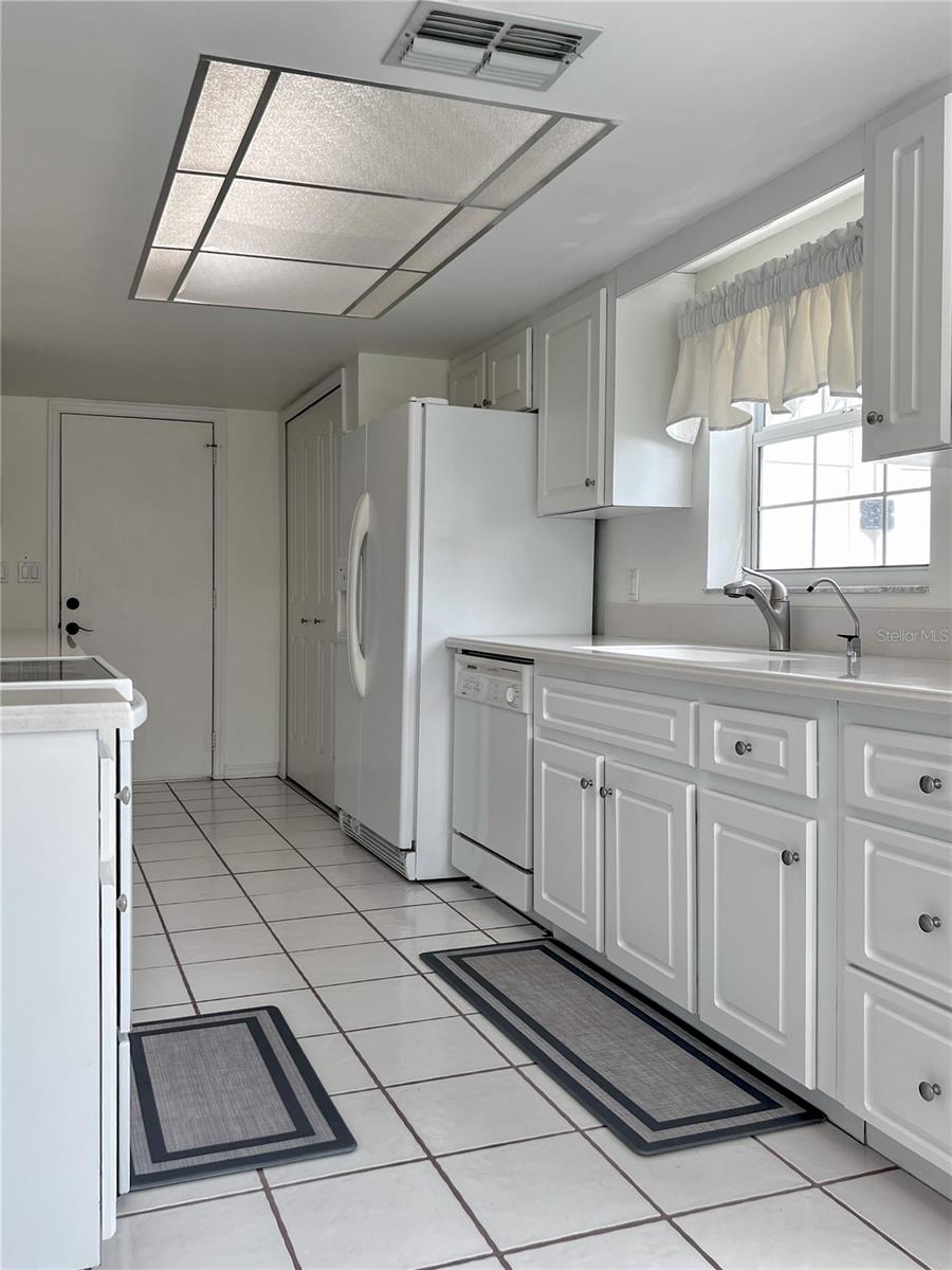 2 GRANDVIEW BLVD, LAKE PLACID, FL, 33852