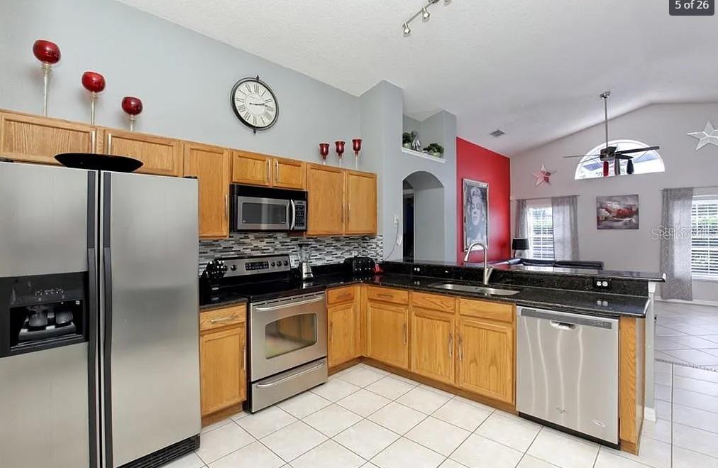 7952 HERITAGE ENTRANCE BLVD, KISSIMMEE, FL, 34747