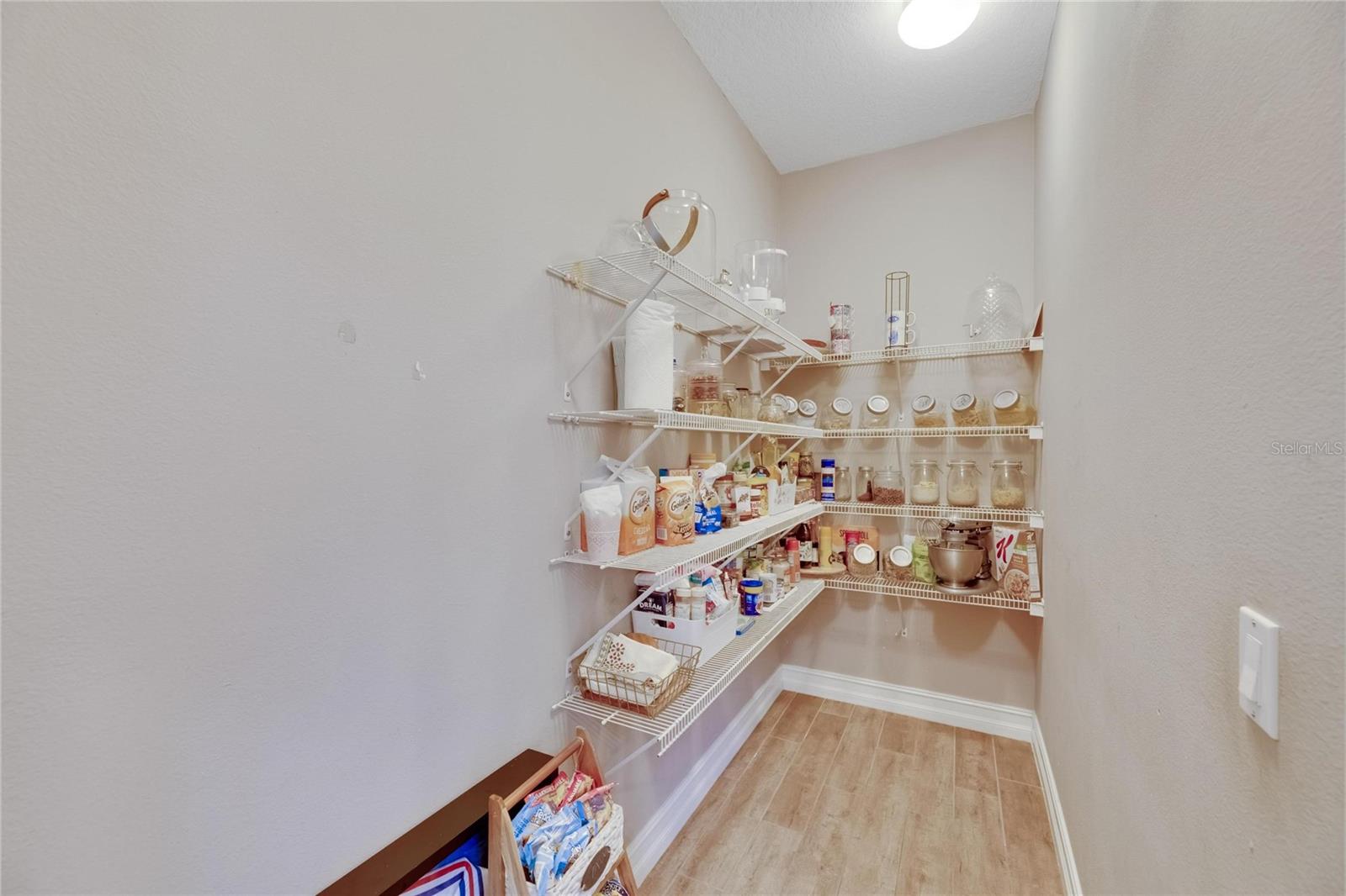 9010 GRAND BAYOU CT, TAMPA, FL, 33635