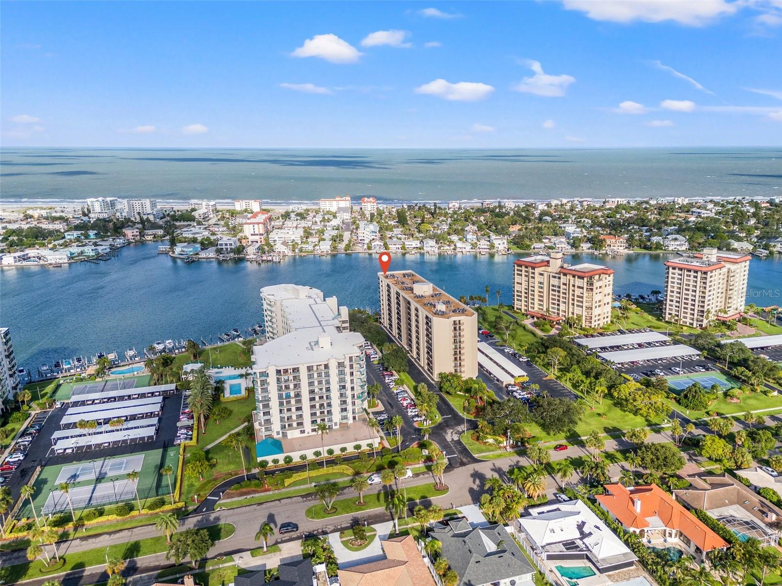 690 ISLAND WAY #1003, CLEARWATER BEACH, FL, 33767
