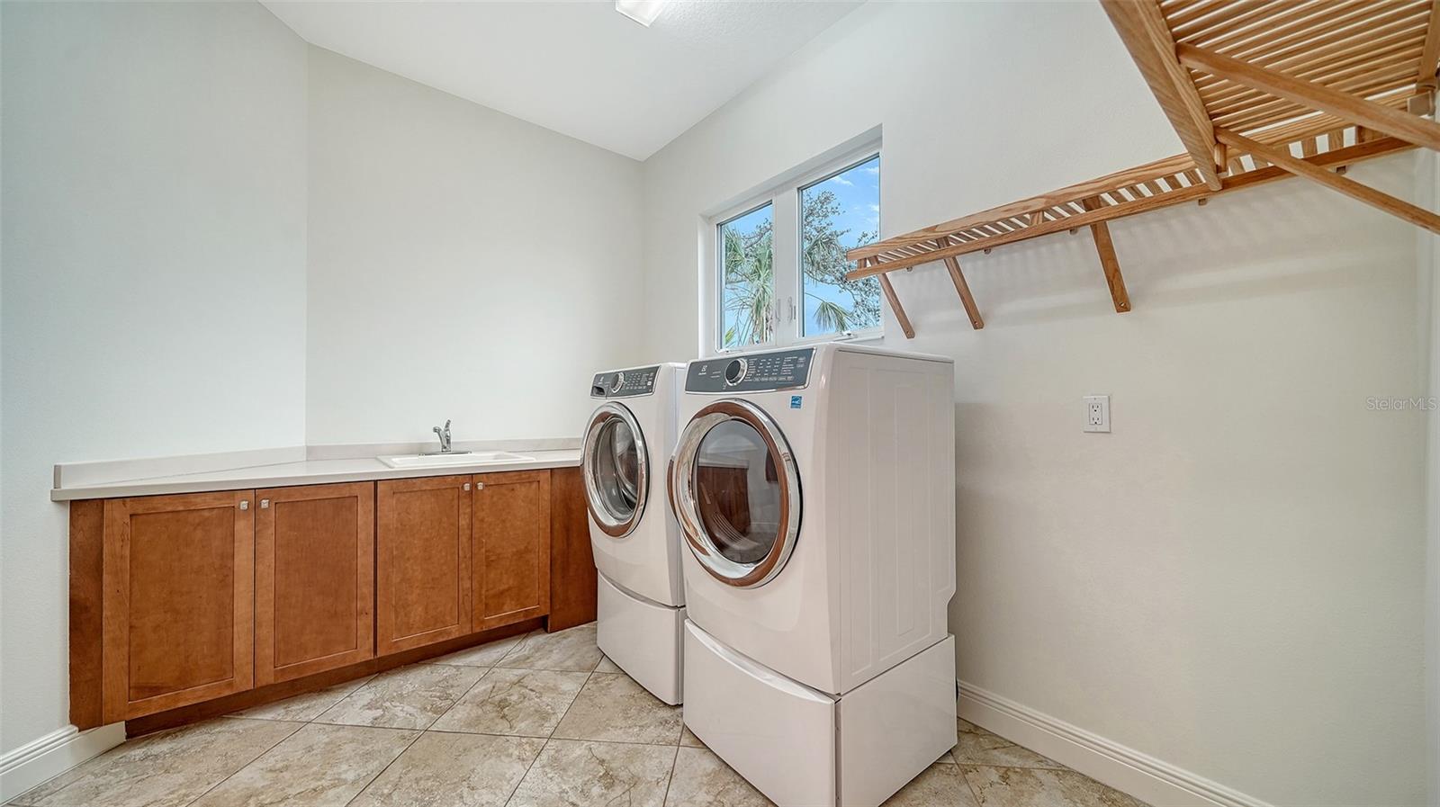 5169 SANDY SHORE AVE, SARASOTA, FL, 34242