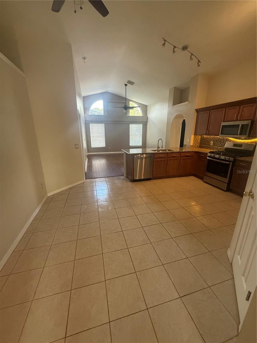 7139 COLONY POINTE DR, RIVERVIEW, FL, 33578