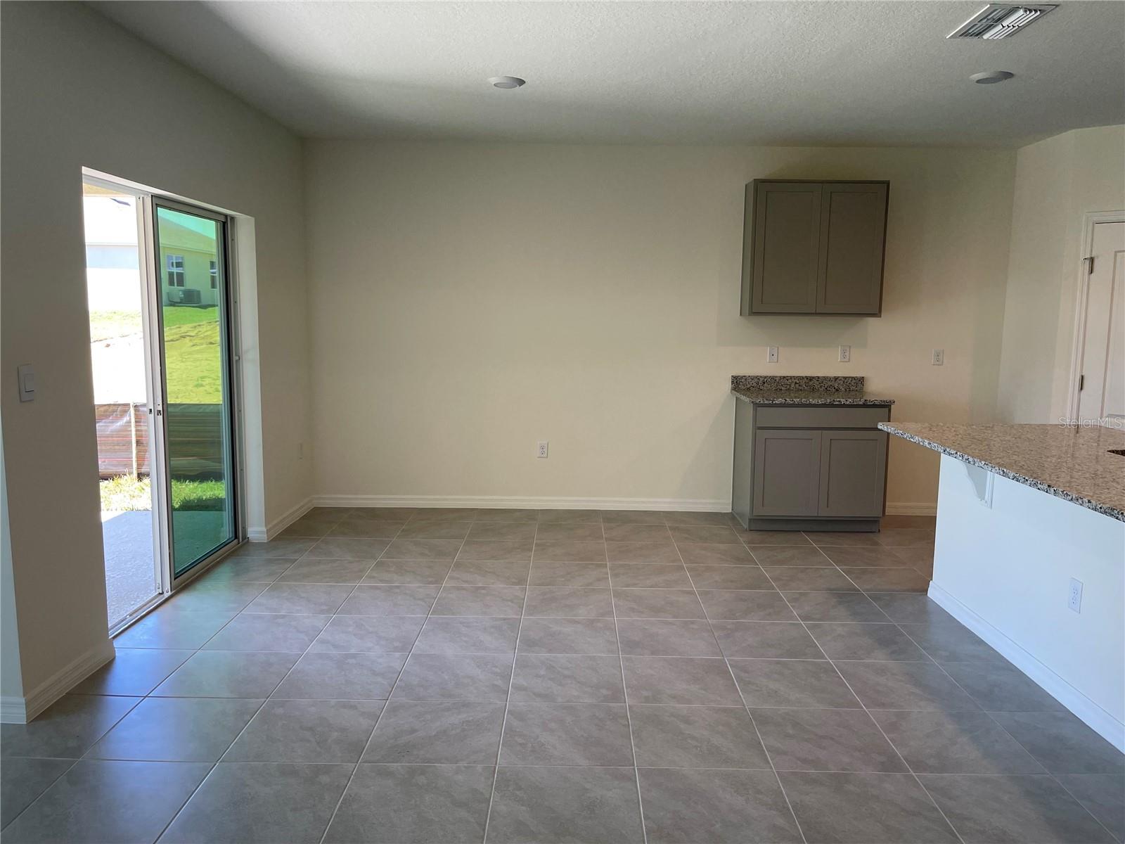 2660 MAGNOLIA AVE, DAVENPORT, FL, 33837