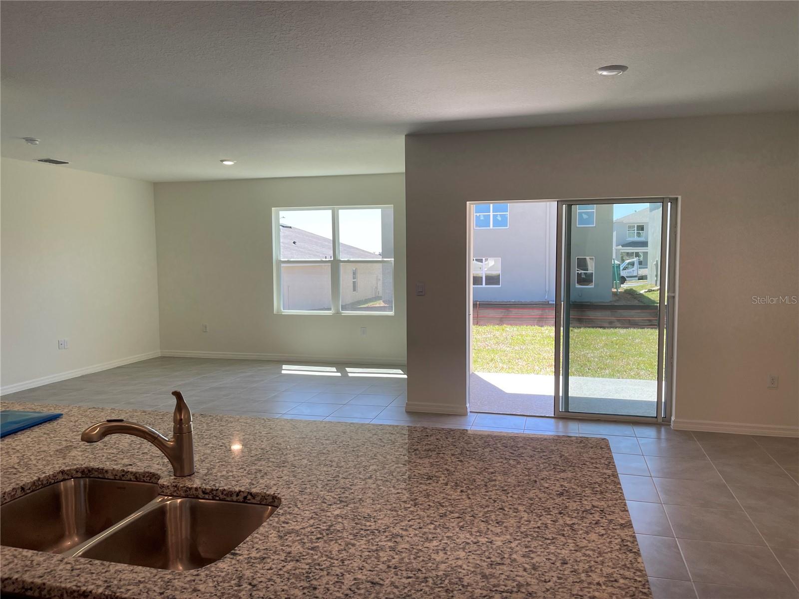 2660 MAGNOLIA AVE, DAVENPORT, FL, 33837