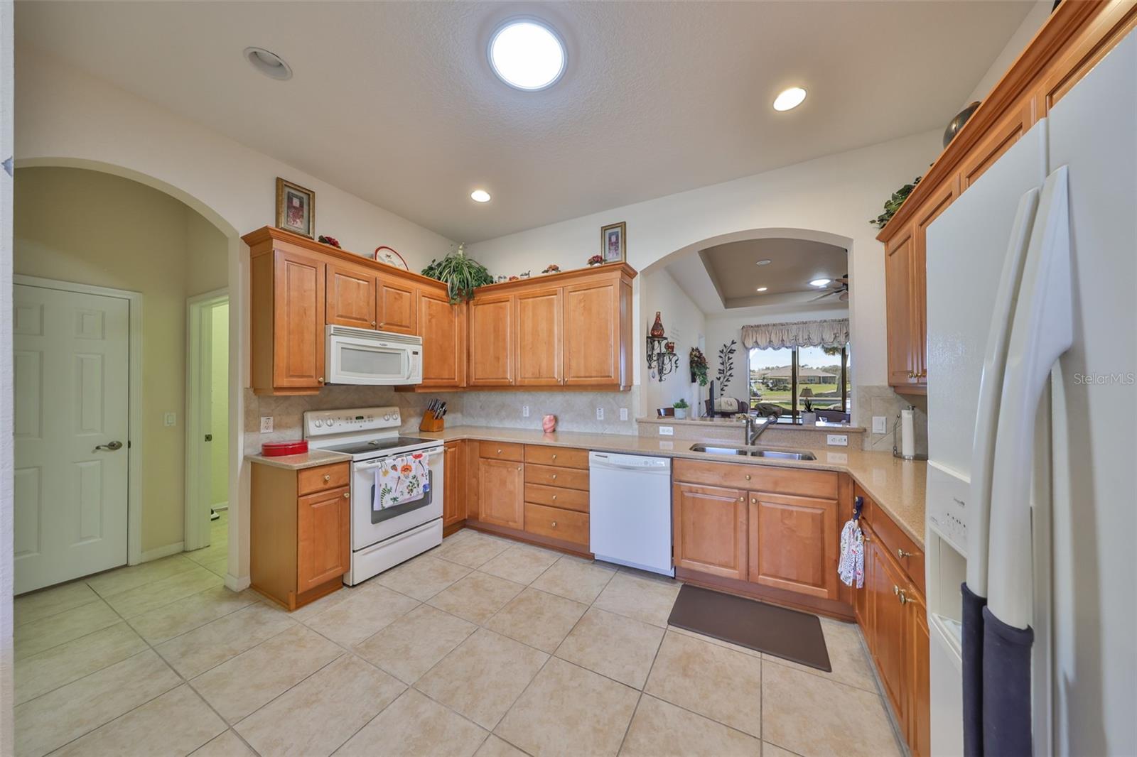 2282 SIFIELD GREENS WAY #54, SUN CITY CENTER, FL, 33573