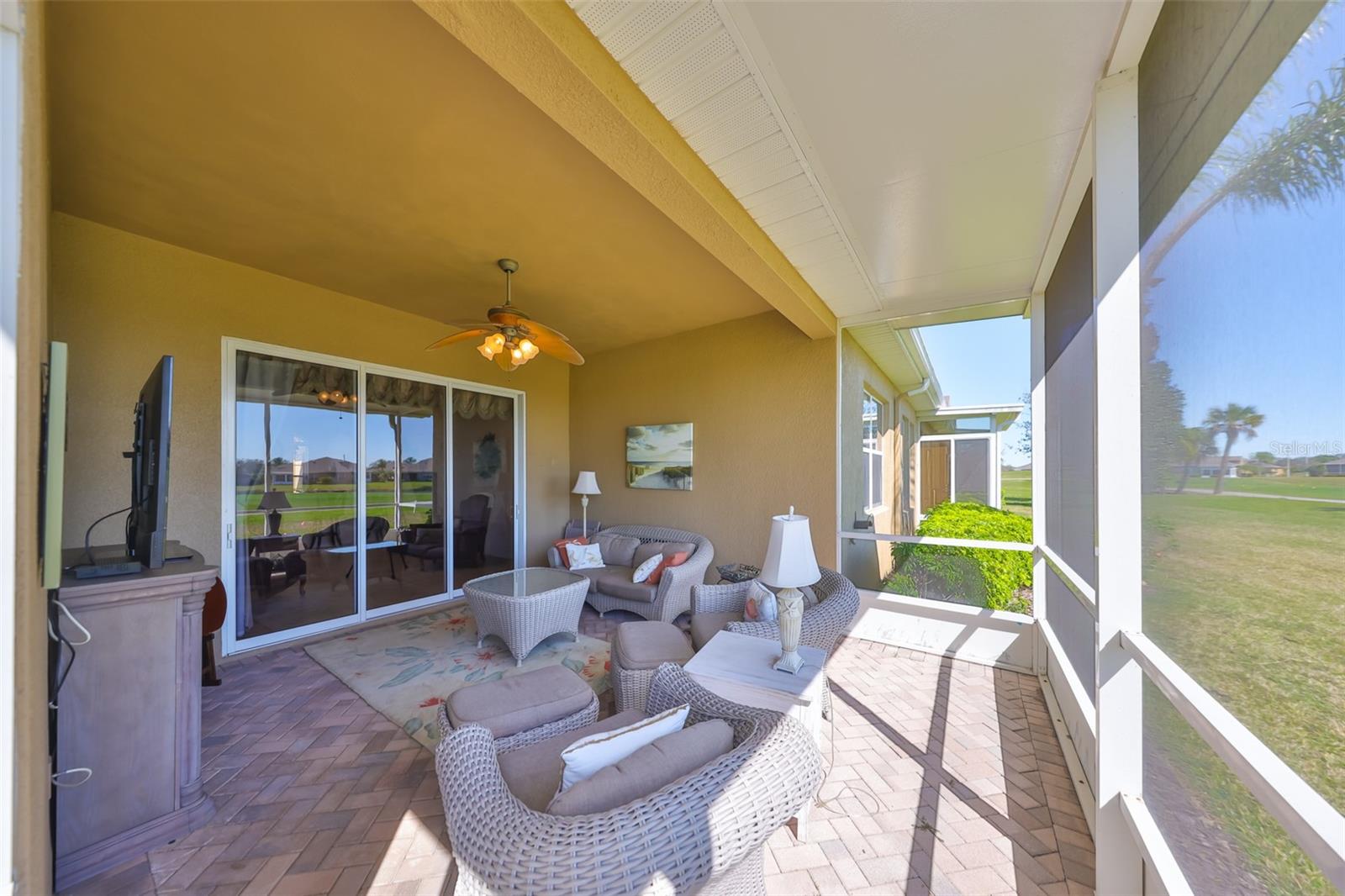 2282 SIFIELD GREENS WAY #54, SUN CITY CENTER, FL, 33573