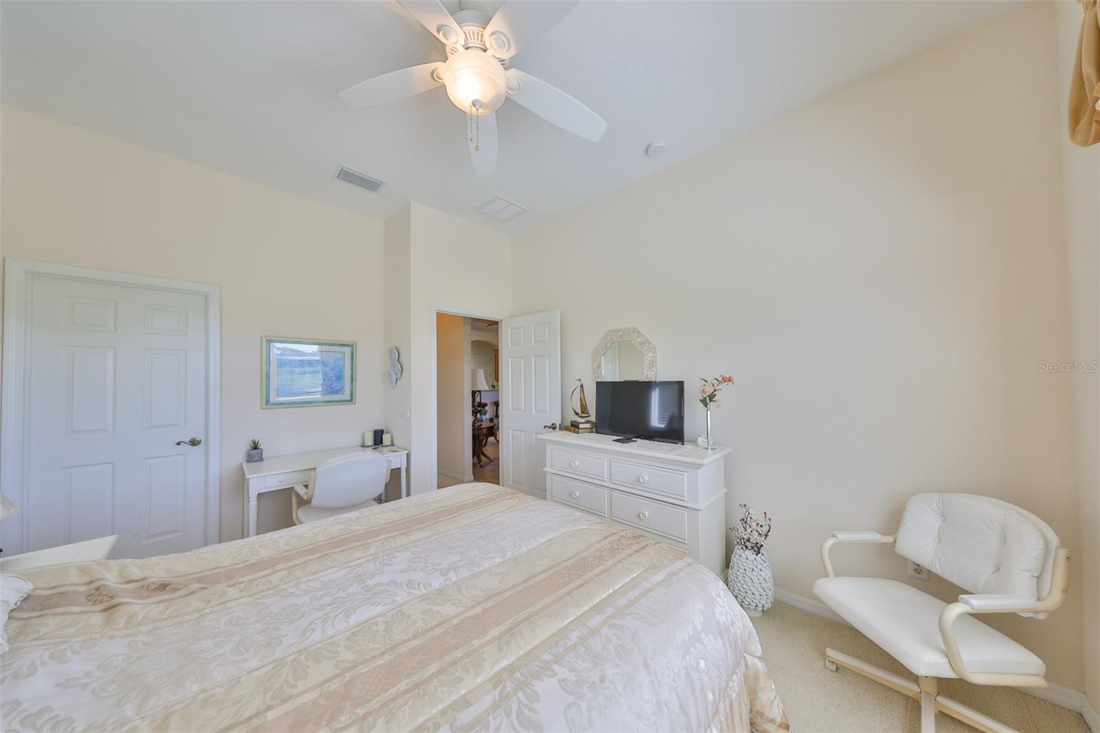 2282 SIFIELD GREENS WAY #54, SUN CITY CENTER, FL, 33573