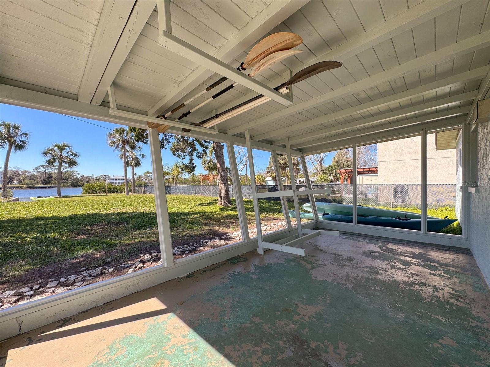 6713 MANOR BEACH RD, NEW PORT RICHEY, FL, 34652