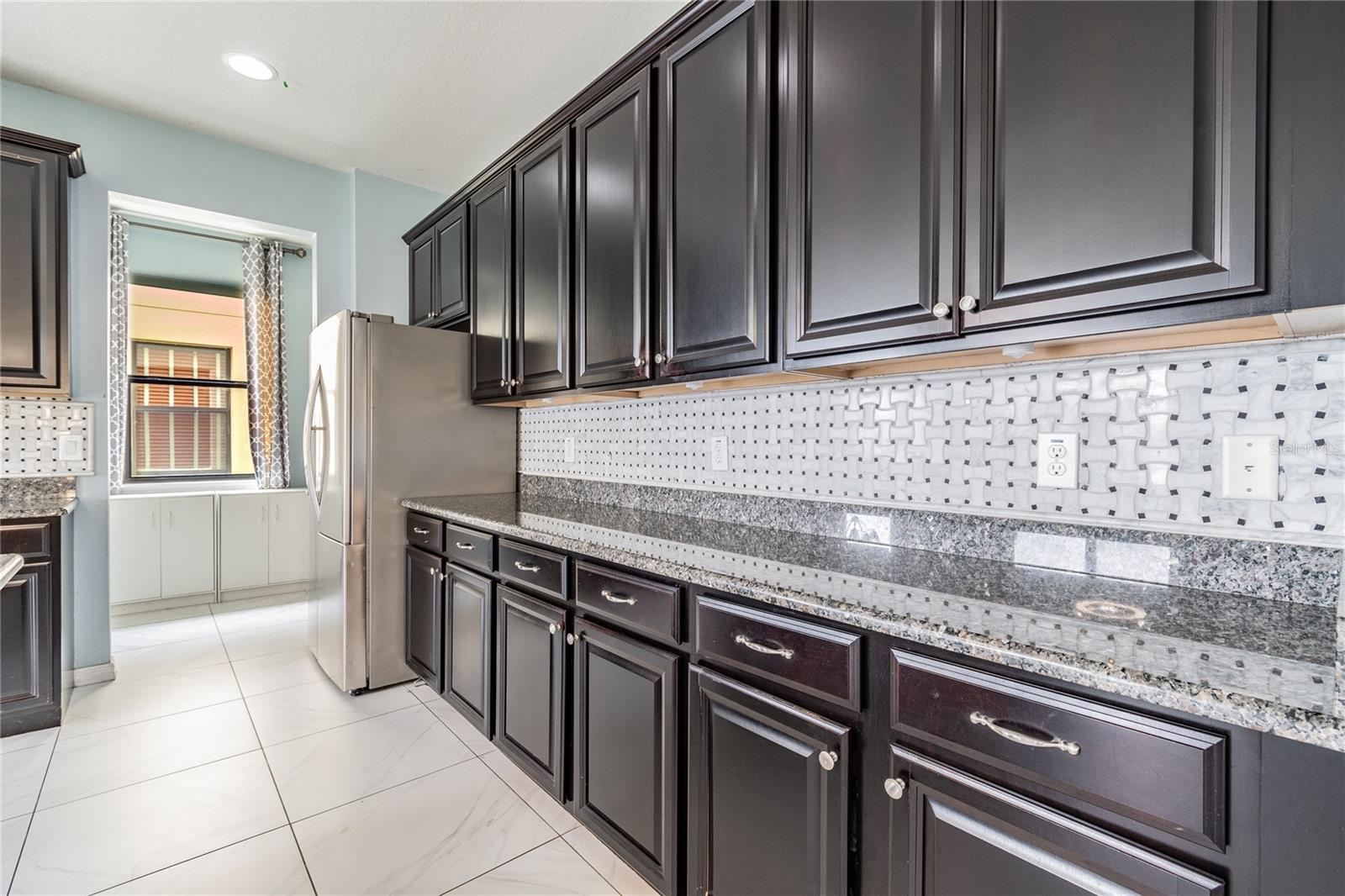 11027 TAHITI ISLE LN, TAMPA, FL, 33647