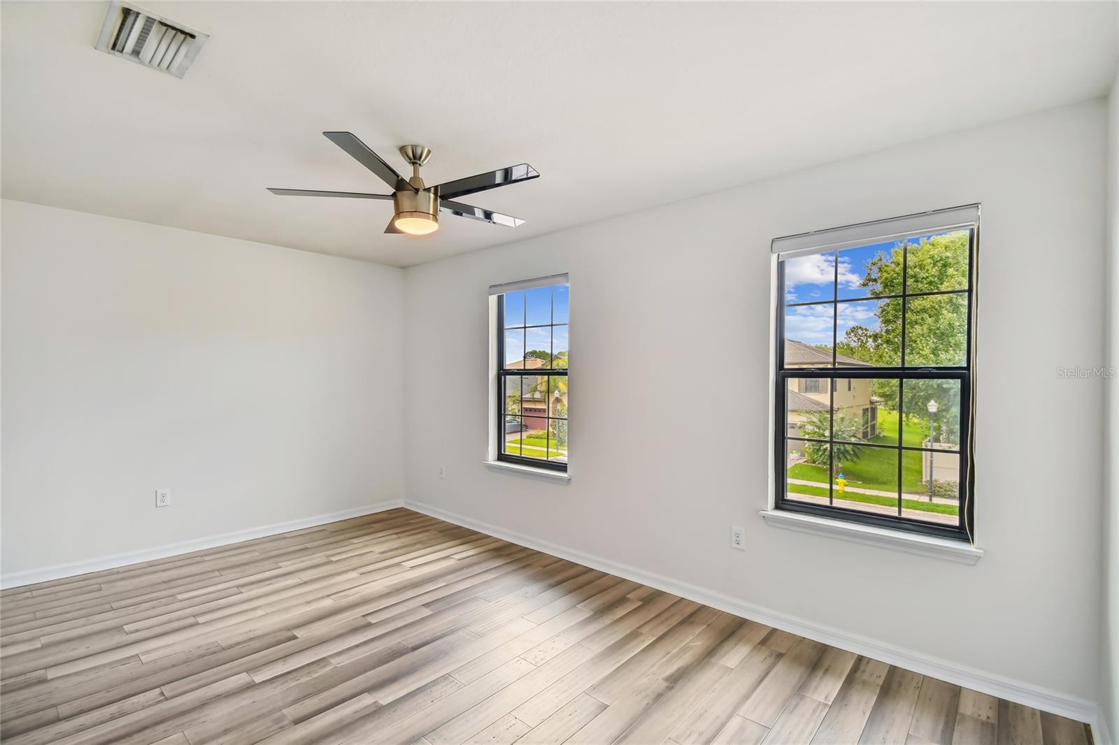 11027 TAHITI ISLE LN, TAMPA, FL, 33647