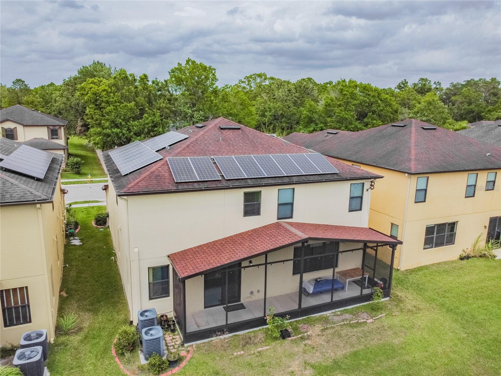 11027 TAHITI ISLE LN, TAMPA, FL, 33647