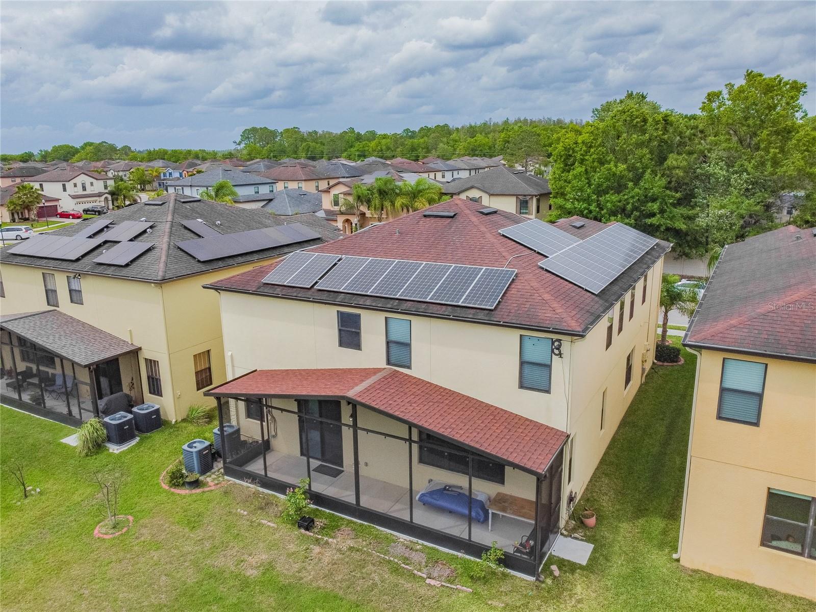 11027 TAHITI ISLE LN, TAMPA, FL, 33647