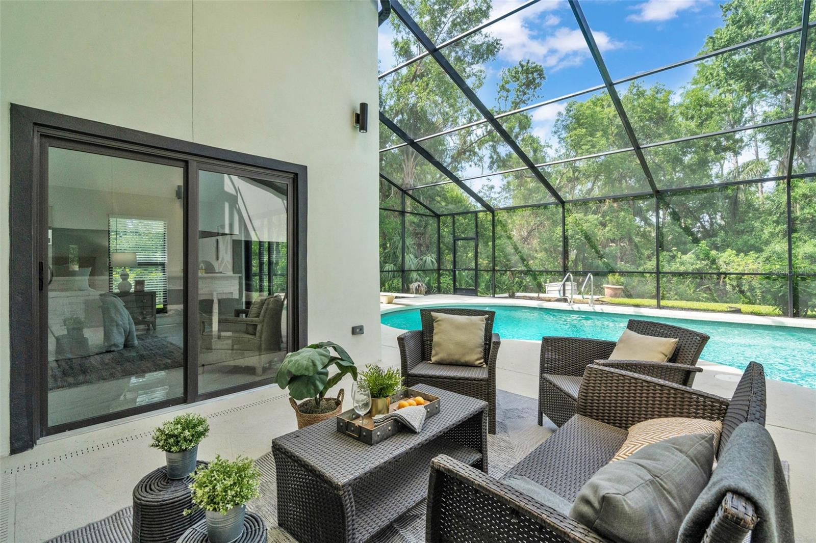 4520 PINE HOLLOW DR, TAMPA, FL, 33624