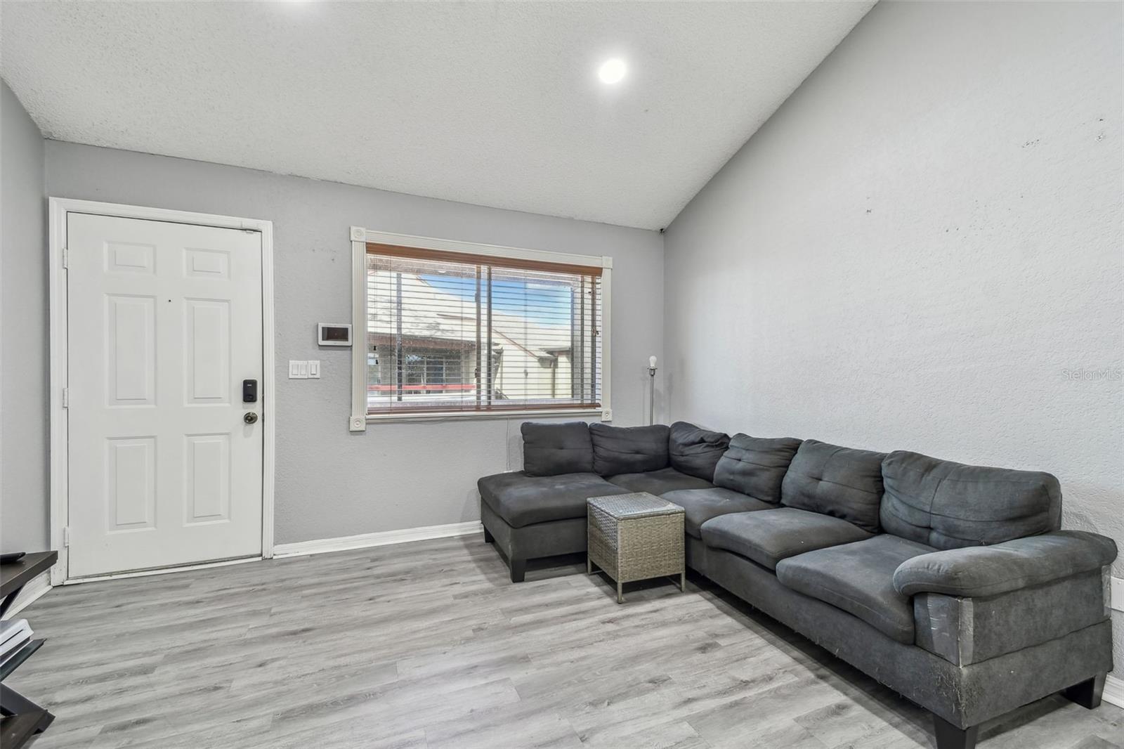 10263 GANDY BLVD N #2014, ST PETERSBURG, FL, 33702