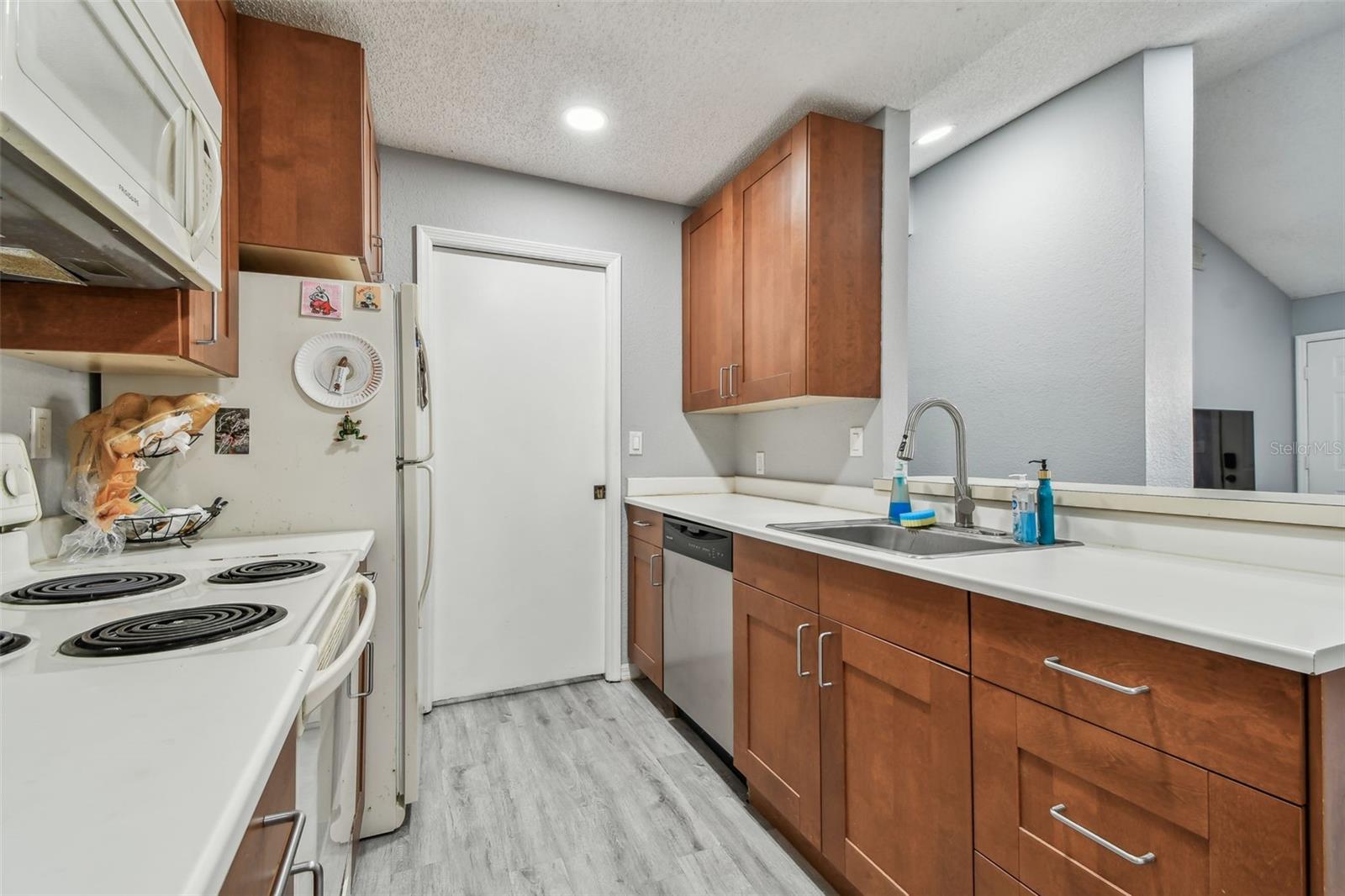 10263 GANDY BLVD N #2014, ST PETERSBURG, FL, 33702