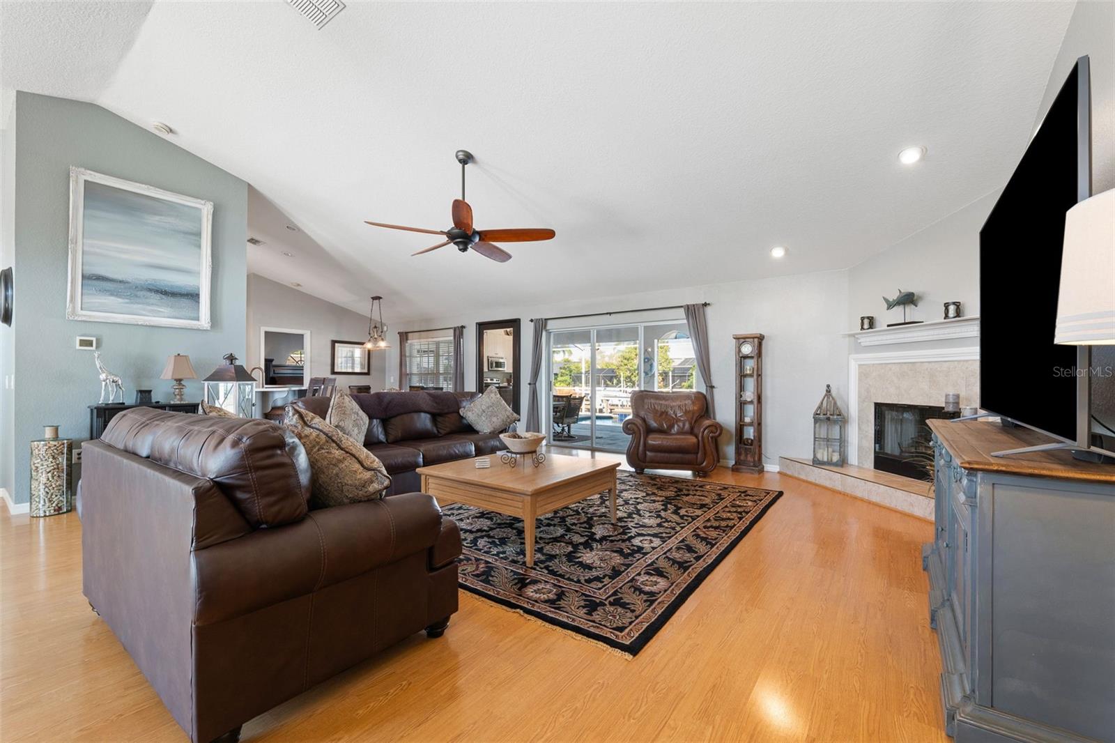 5815 DORY WAY, TAMPA, FL, 33615