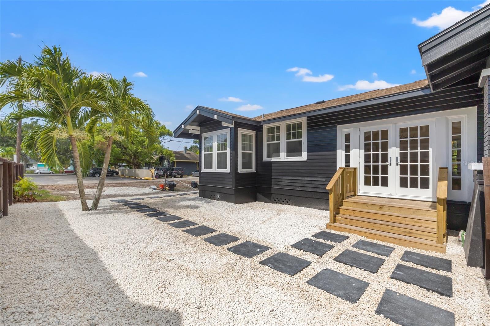 2830 2ND AVE N, ST PETERSBURG, FL, 33713