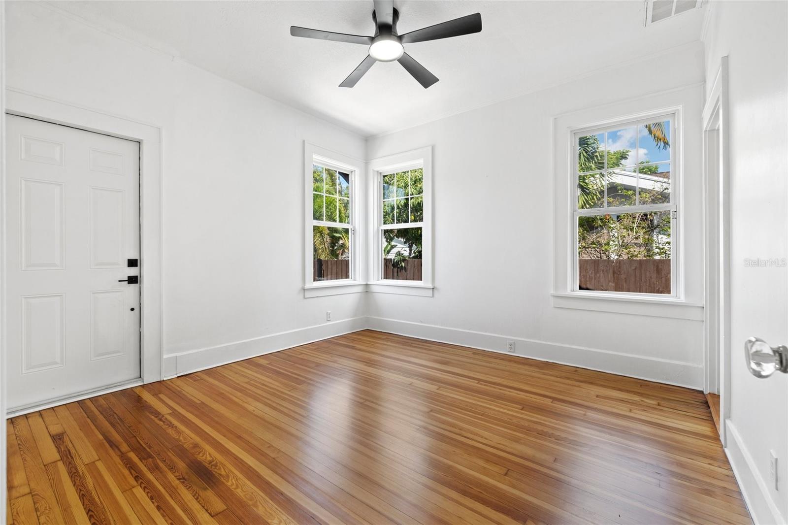 2830 2ND AVE N, ST PETERSBURG, FL, 33713