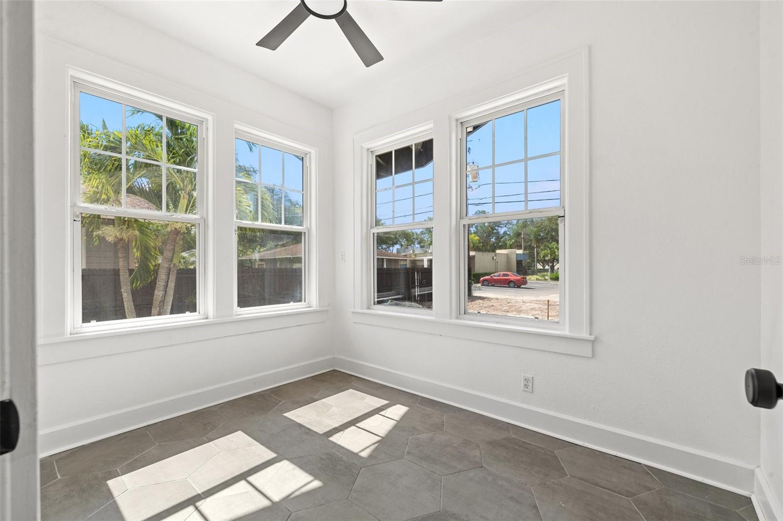 2830 2ND AVE N, ST PETERSBURG, FL, 33713