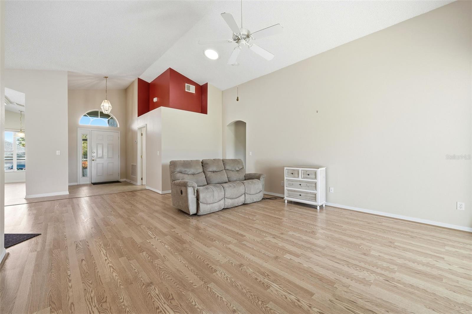 4020 CAPLAND AVE, CLERMONT, FL, 34711