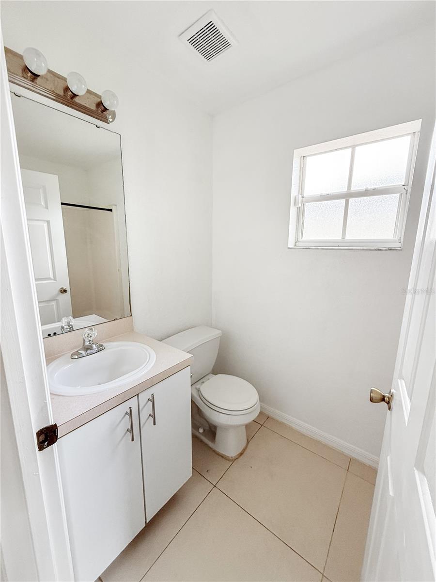 712 VIRGINIA AVE, AUBURNDALE, FL, 33823