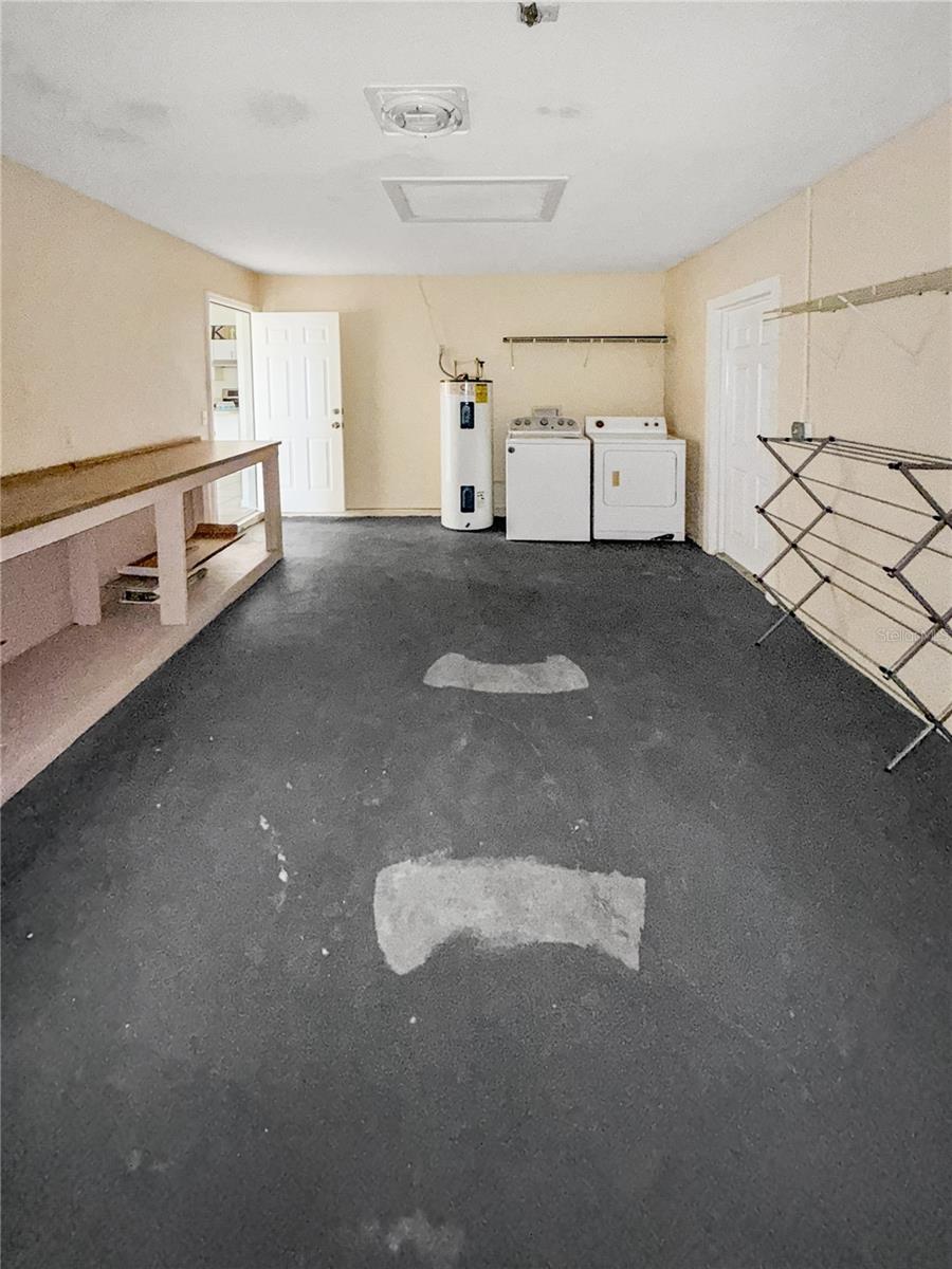 712 VIRGINIA AVE, AUBURNDALE, FL, 33823