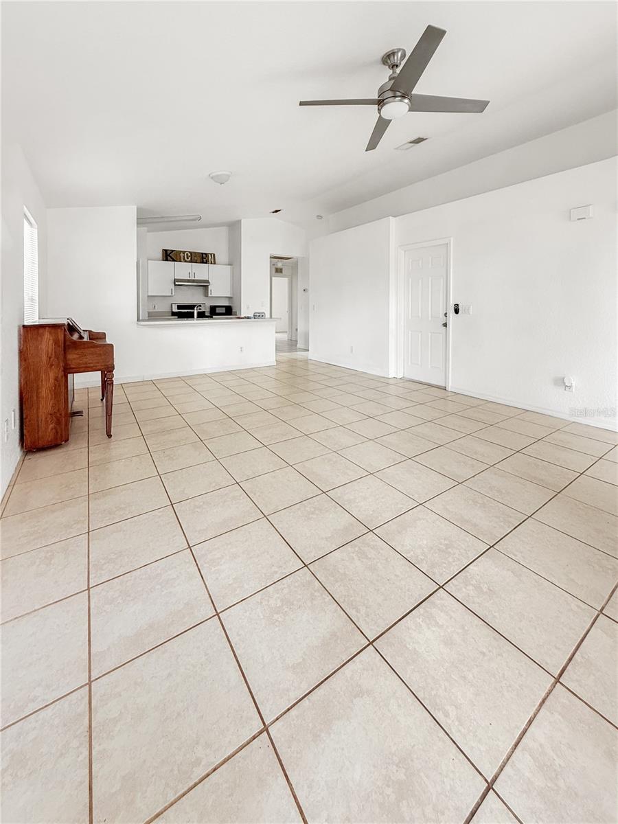 712 VIRGINIA AVE, AUBURNDALE, FL, 33823