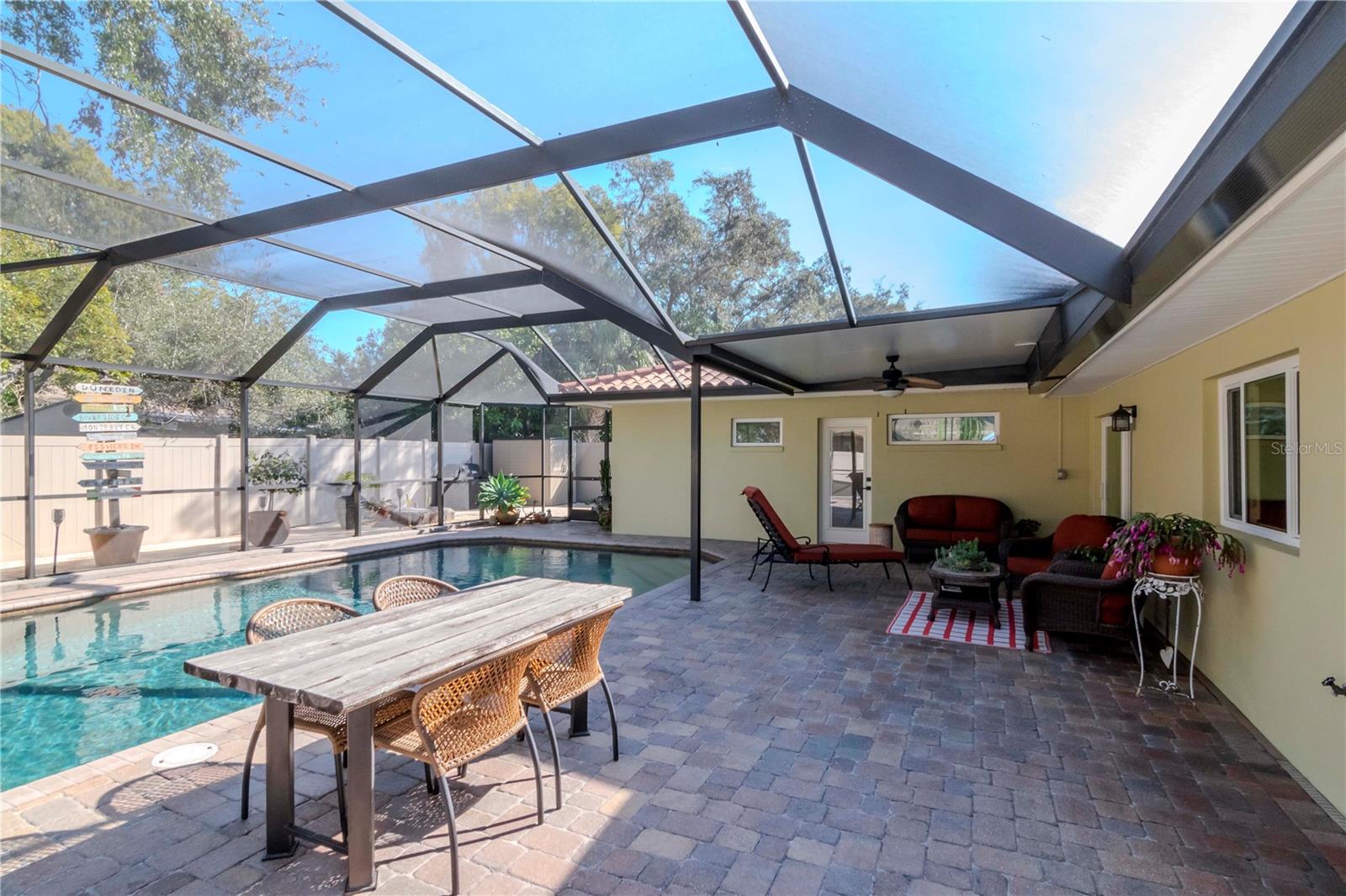 220 GARDEN CIR S, DUNEDIN, FL, 34698