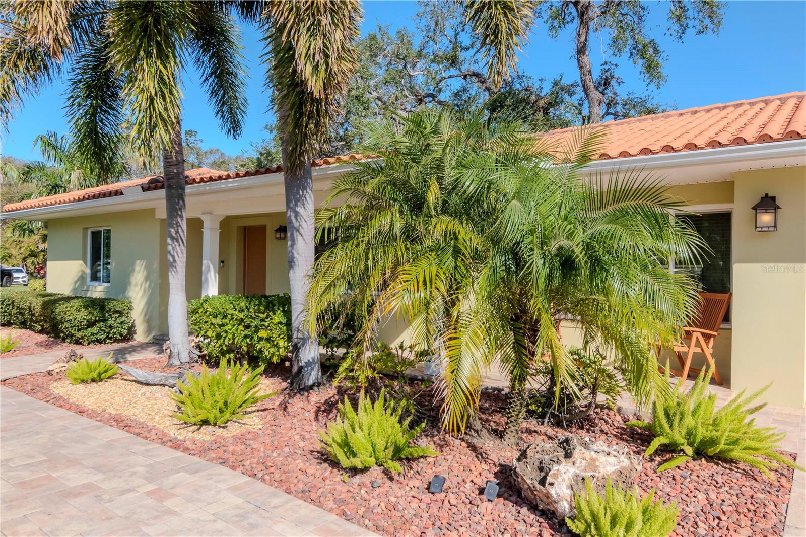 220 GARDEN CIR S, DUNEDIN, FL, 34698