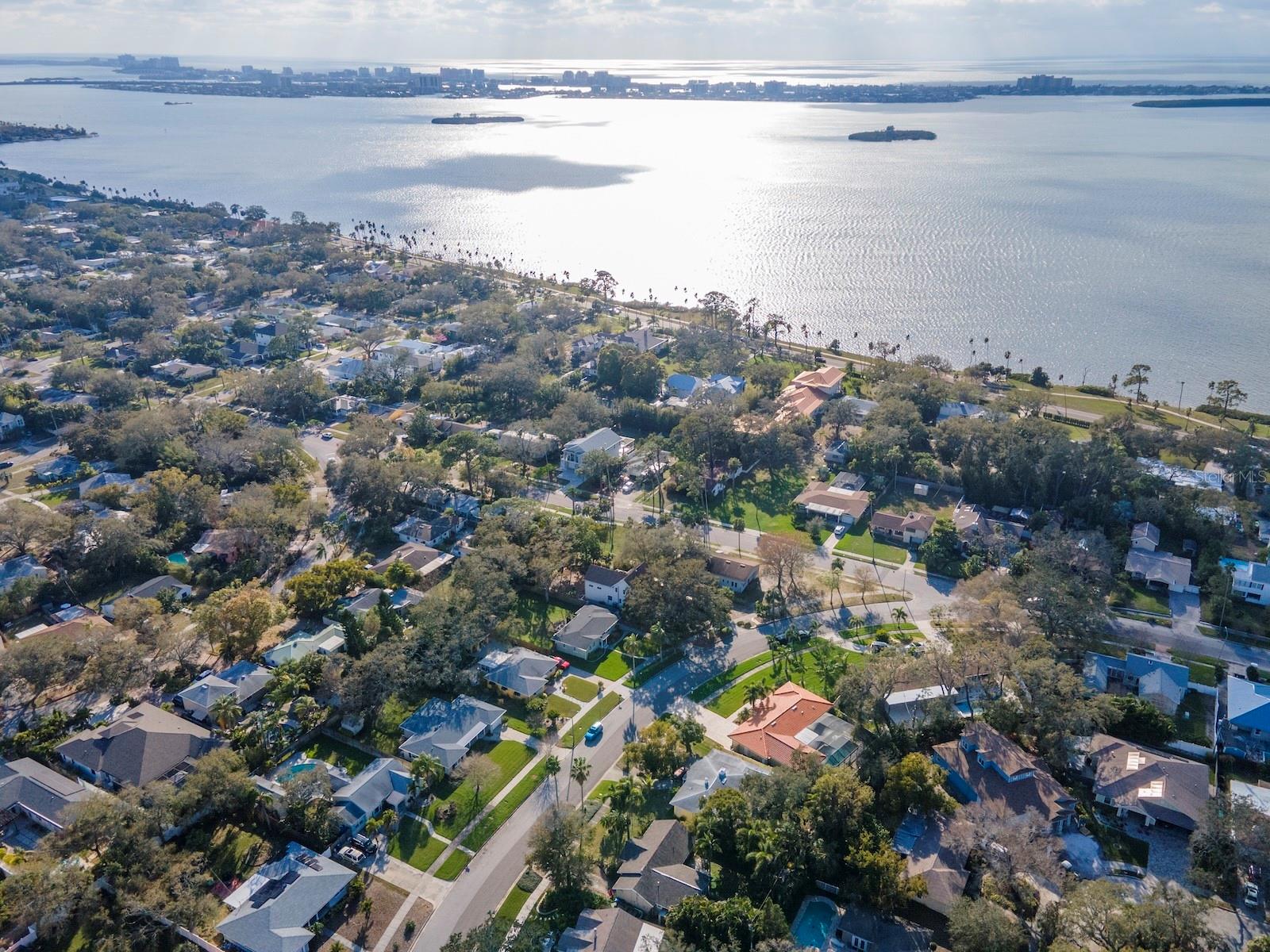 220 GARDEN CIR S, DUNEDIN, FL, 34698