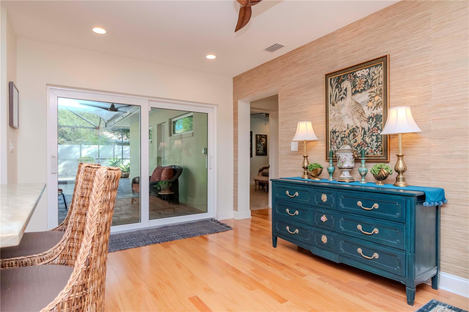 220 GARDEN CIR S, DUNEDIN, FL, 34698