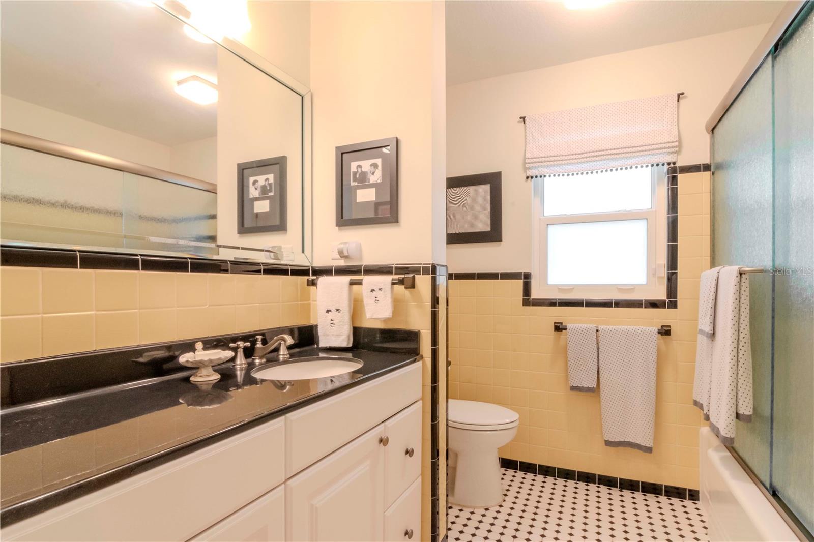 220 GARDEN CIR S, DUNEDIN, FL, 34698