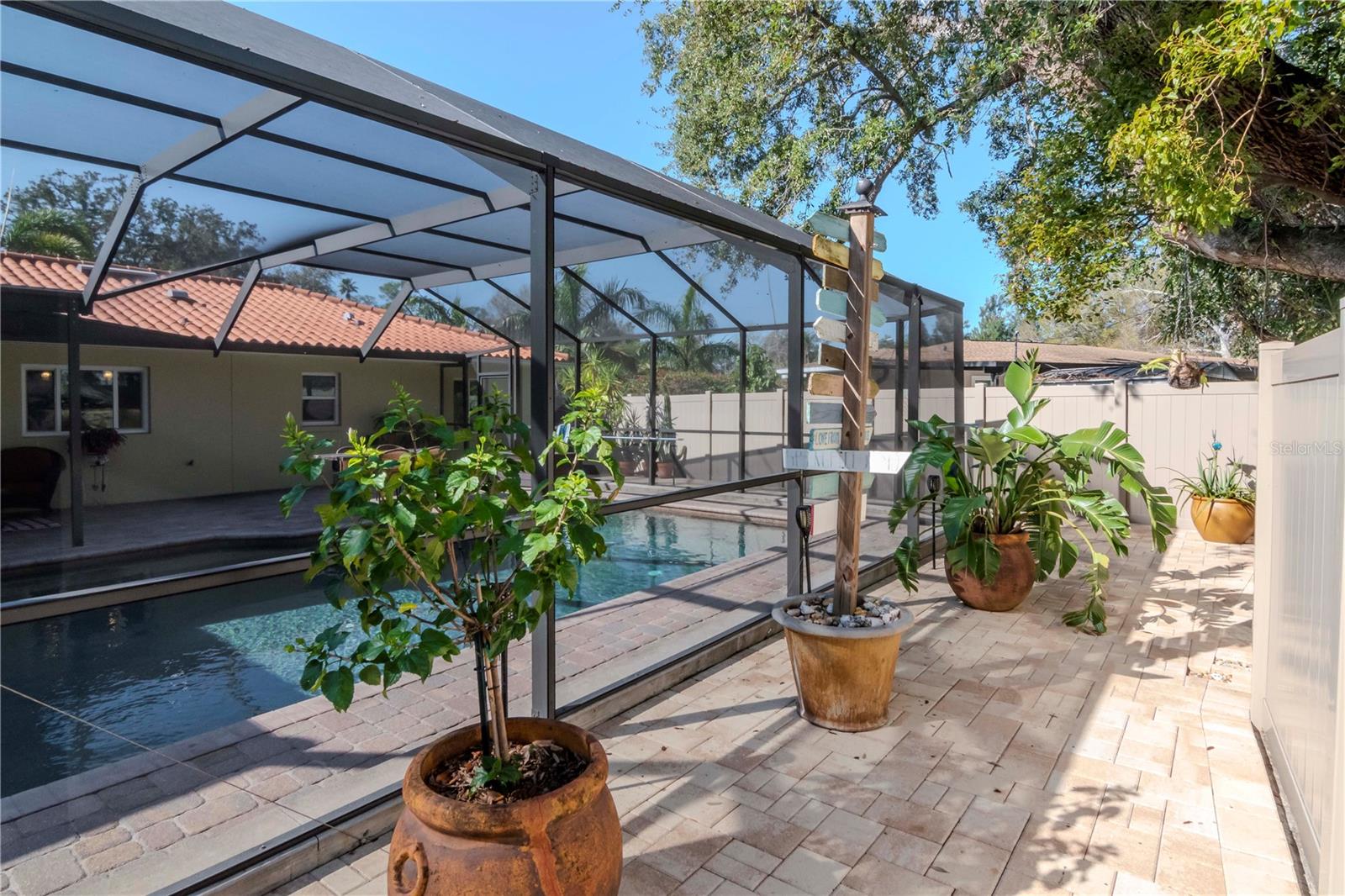 220 GARDEN CIR S, DUNEDIN, FL, 34698