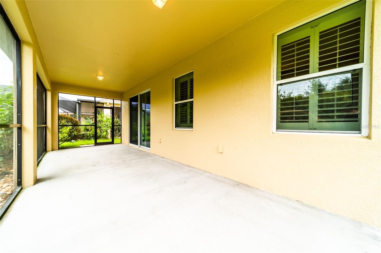 20227 AUTUMN FERN AVE, TAMPA, FL, 33647