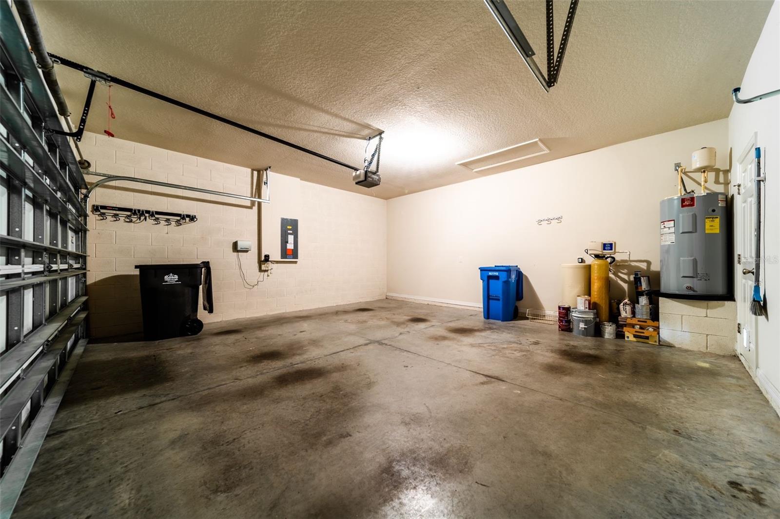 20227 AUTUMN FERN AVE, TAMPA, FL, 33647