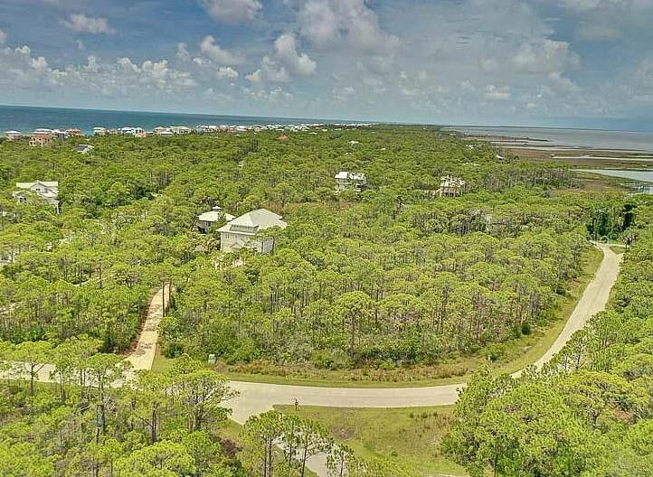 1651 GANNETT CT, EASTPOINT, FL, 32328
