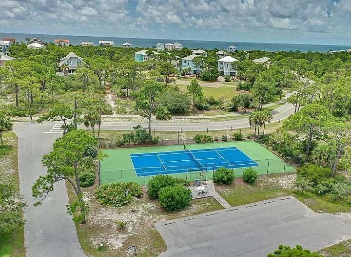 1651 GANNETT CT, EASTPOINT, FL, 32328