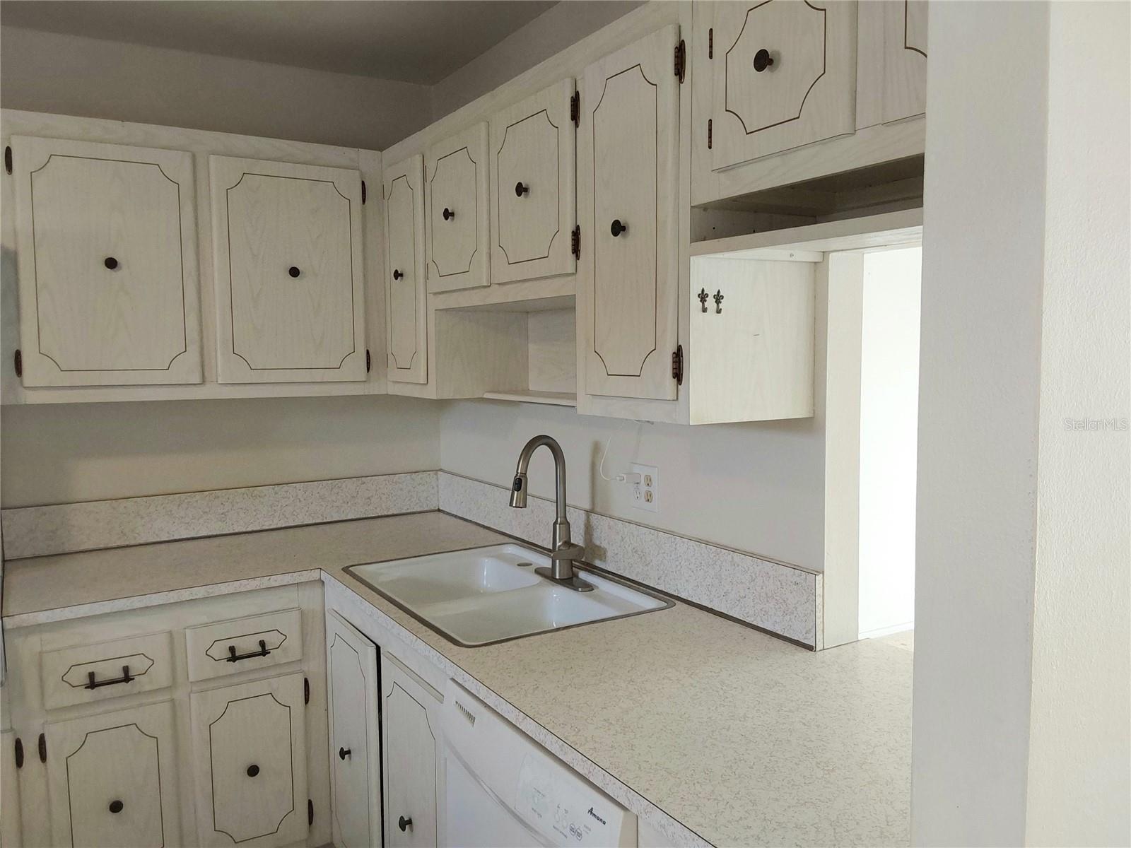 4080 IRONWOOD CIR #207C, BRADENTON, FL, 34209