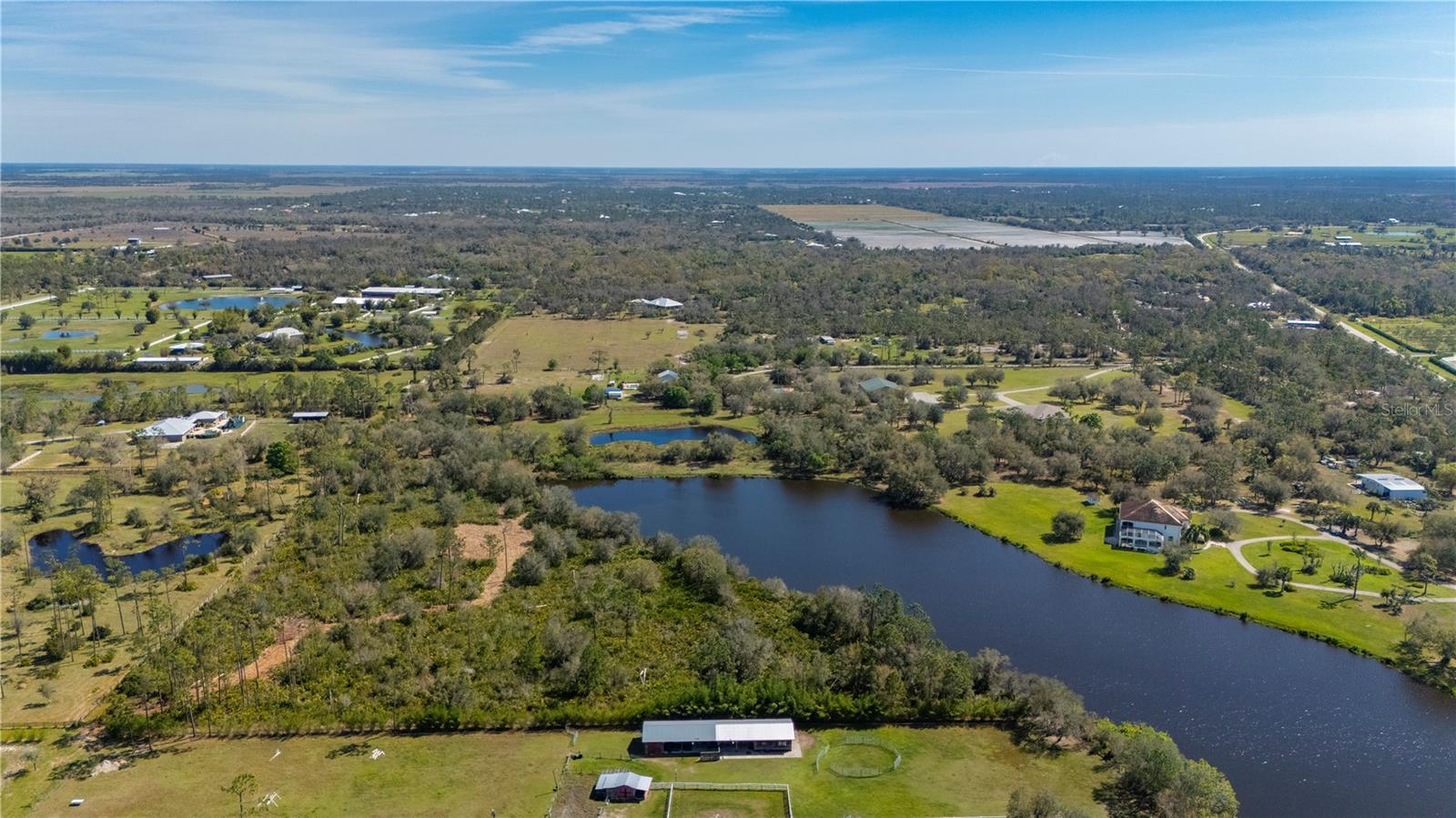 33280 WASHINGTON LOOP RD, PUNTA GORDA, FL, 33982